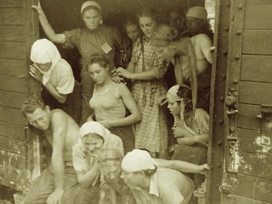 75 лет назад начался принудительный вывоз молодежи из оккупированной фашистами Украины в Германию