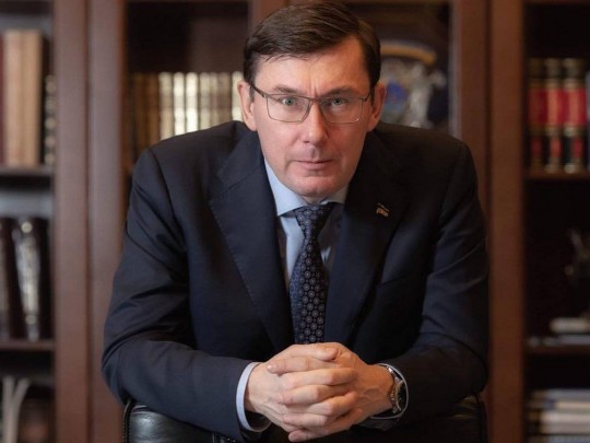 Это незаконно: Луценко отреагировал на попытку Зеленского его уволить