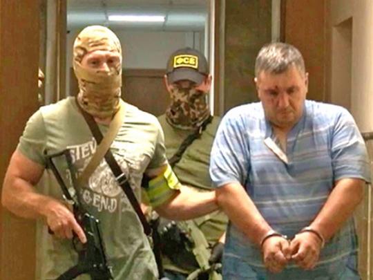 Мама диверсанта Панова: Женю перевели из Лефортово в Крым, потому что это более закрытая зона
