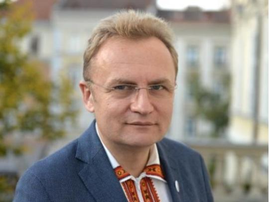 Мэр Львова предложил давать представителям диаспоры украинское гражданство