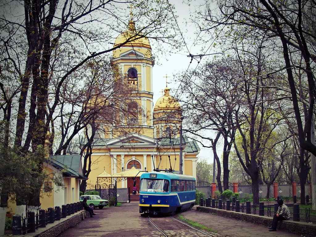 На благоустройство Алексеевского сквера в Одессе хотят потратить 10 млн грн: чиновники заинтересовались охраной исторического ограждения