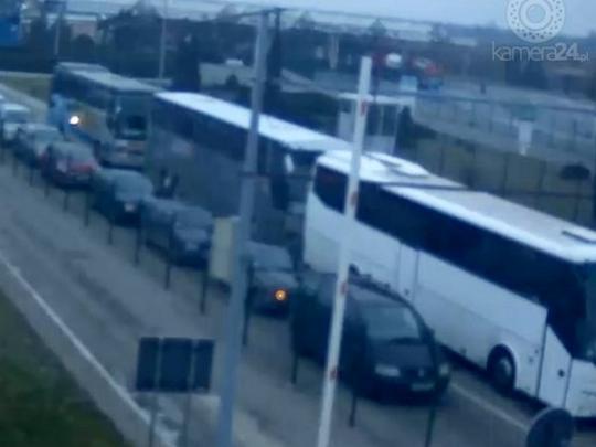 На границе с Польшей очереди и усиленные проверки