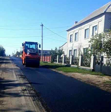 На ремонт дороги в райцентре Одесской области из бюджета выделили 1,5 млн грн. Фото