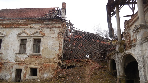 Ненужная реликвия. История замка польского короля на Тернопольщине