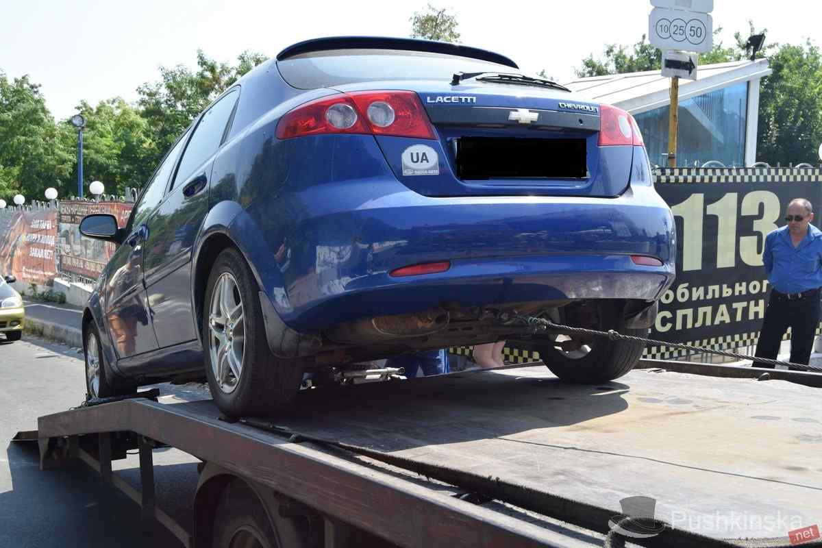 Одесская «true story»: вся правда об эвакуации авто или как не попасть на 2500 гривен