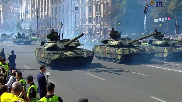 Парад в Киеве в День независимости: онлайнСюжет