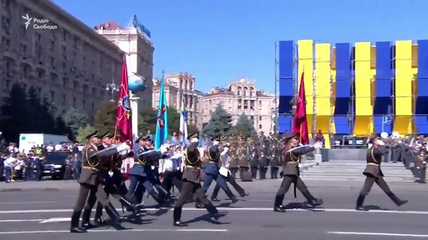 Парад в Киеве в День независимости: онлайнСюжет
