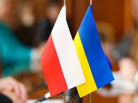 Польский Сенат посреди ночи поддержал запрет идеологии бандеризма