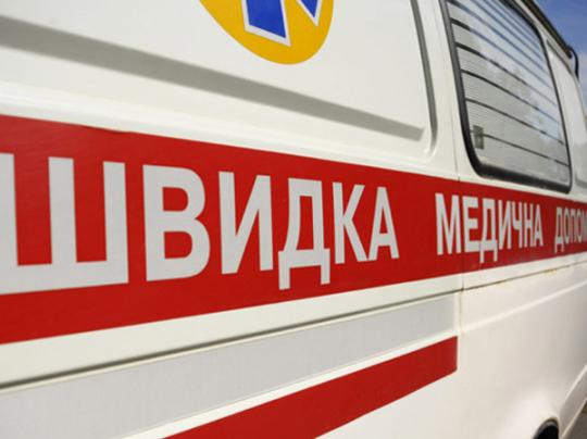 При запуске салюта пиротехник лишился кисти руки, а его друг получил рваные раны лица