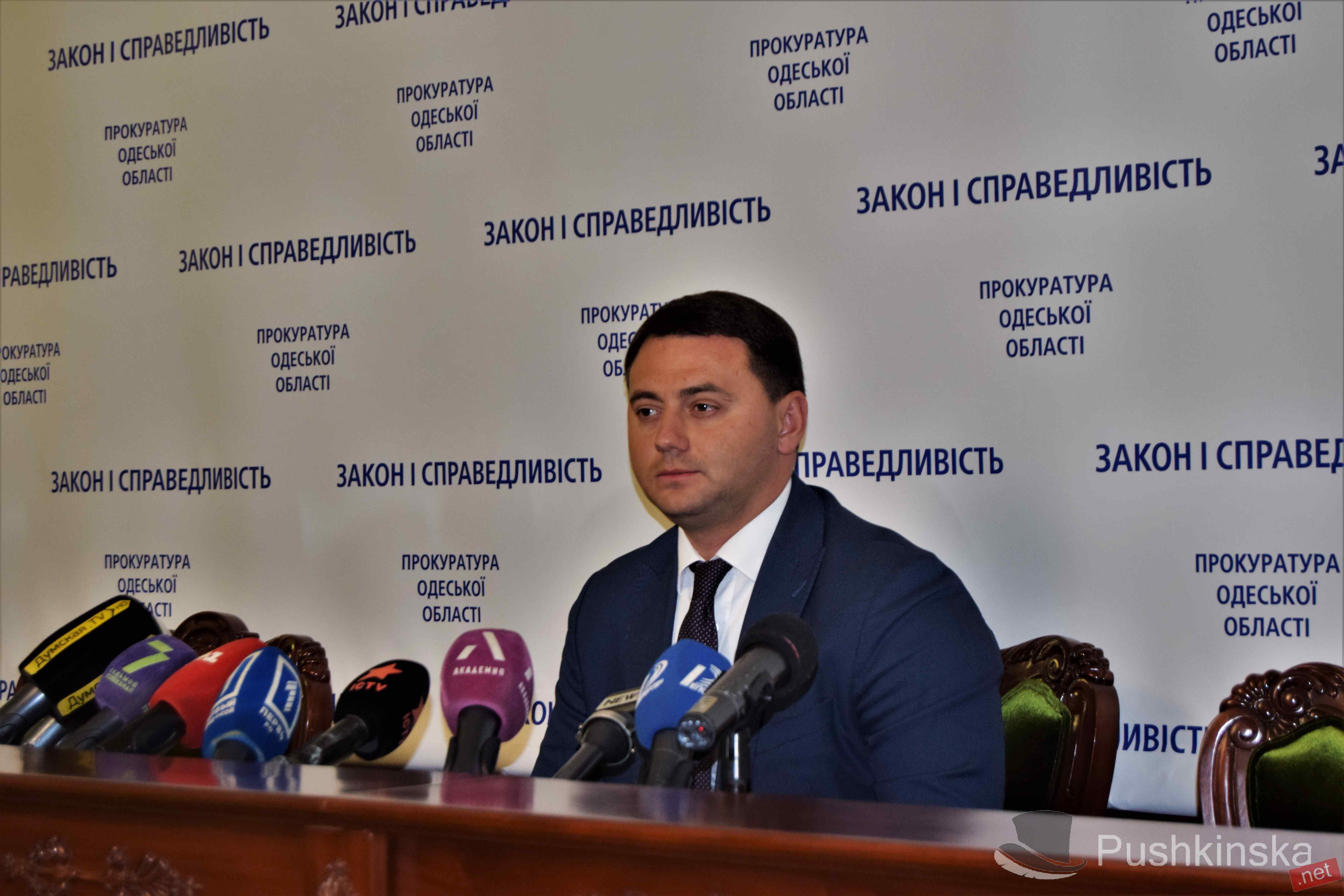 Трагедия в «Виктории»: бывшему заммэра Одессы сообщили о подозрении, в квартире проводят обыски