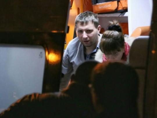 В Киеве неизвестные бросили гранату в автомобиль депутата Парасюка (фото, видео)