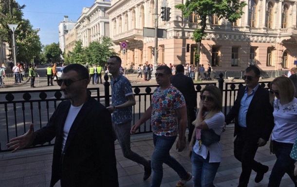 95 квартал прибыл на инаугурацию Зеленского