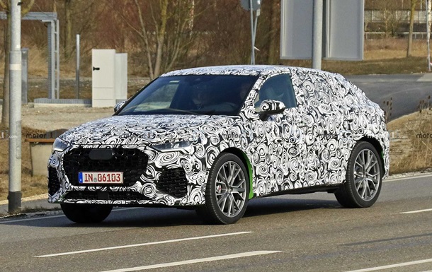 Audi RS Q4 показали на шпионских фото