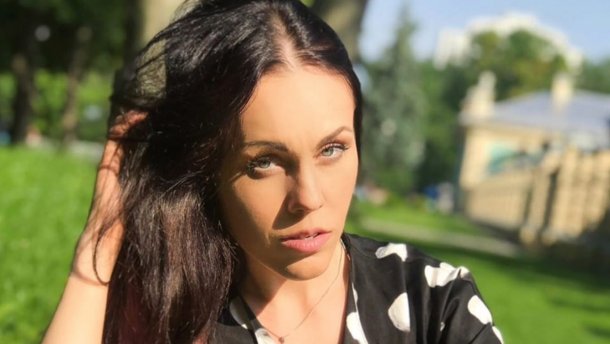 Без будь-якого макіяжу: Alyosha вразила мережу знімком з відпочинку