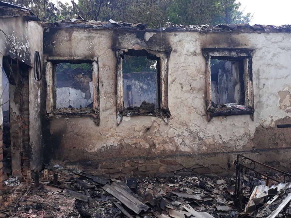 Боевики обстреляли Верхнеторецкое из гранатомета: разрушены жилые дома (фото)