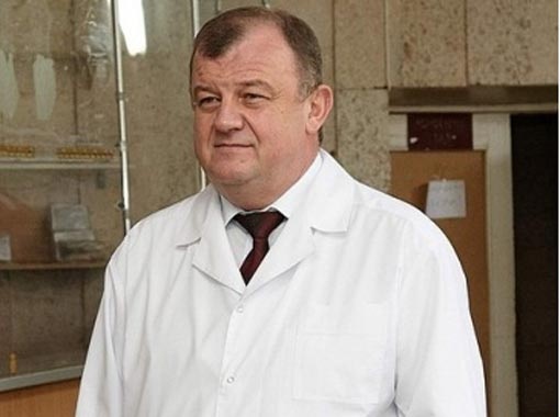 Чому лікар, який торгував немовлятами, став очільником медицини в Харківській області