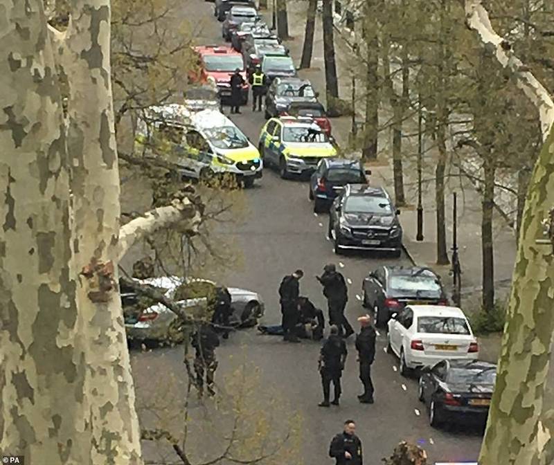 Что известно о нападении на машину посла Украины в Лондоне: все детали, фото и видео