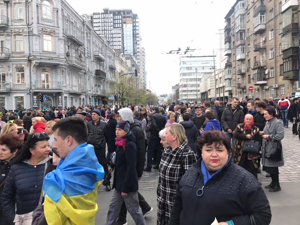 Дебаты Зеленского и Порошенко: все подробности, фото, видео и реакция соцсетей
