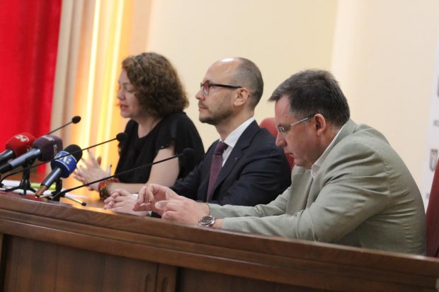 Экологическая катастрофа в Киеве: содержание ртути в воздухе над столичным Радикал превышает норму в 30 раз