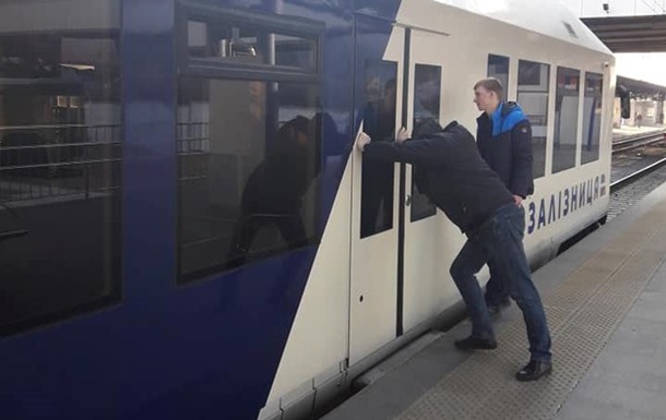 Экспресс из Киева в аэропорт Борисполь снова сломался - соцсети