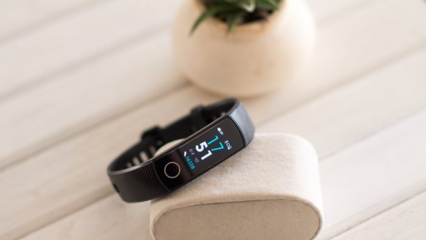 Фітнес-браслет Honor Band 5 засвітився в мережі: фото та особливості