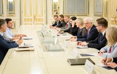 Глава МИД Польши назвал различия между Порошенко и Зеленским