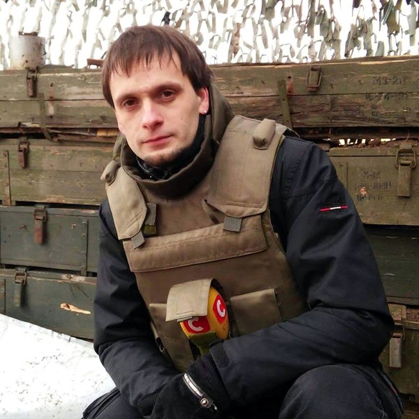 Готовясь к смерти, бойцы в окопе жгли гривни — чтобы «сепарам» не достались: вышел кинопроект «Душу й тіло»