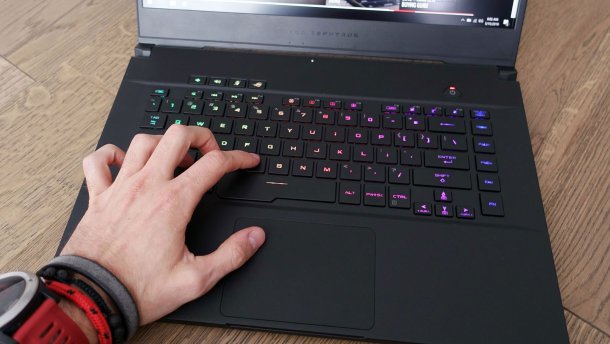 Ігровий ноутбук ASUS ROG Zephyrus S GX502 надійшов у продаж: характеристики та ціна в Україні