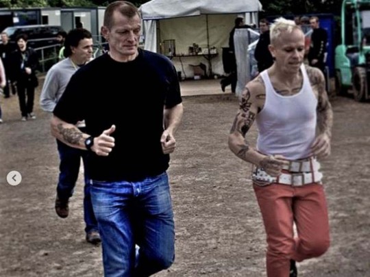 Группу The Prodigy постигла вторая за месяц трагедия (фото)