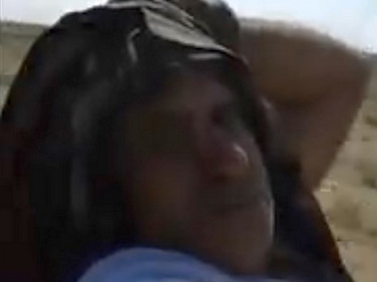ИГ выложило в сеть видео с пленным российским военным