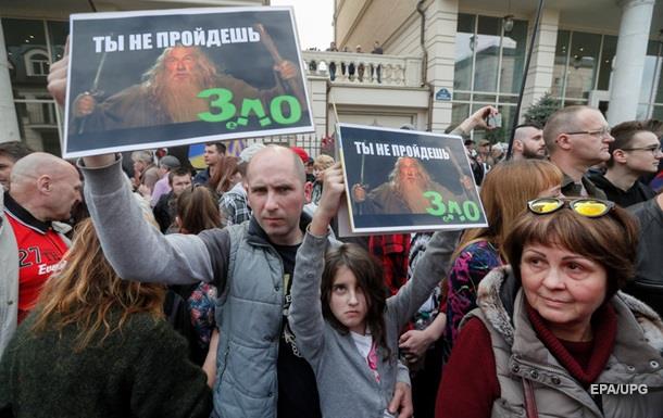 Итоги 09.04: Акции в Киеве и скандал с бордамиСюжет