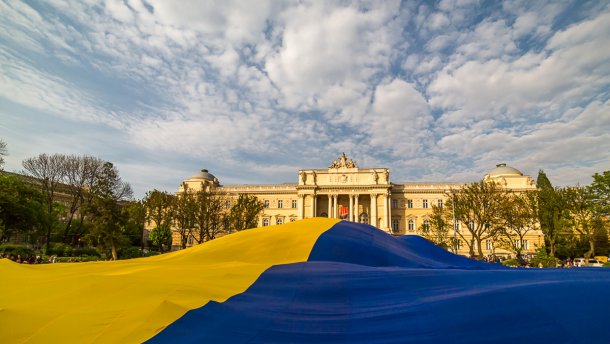 КМИС не прекратил сепаратистский опрос о статусе Галичины, несмотря на расследование СБУ
