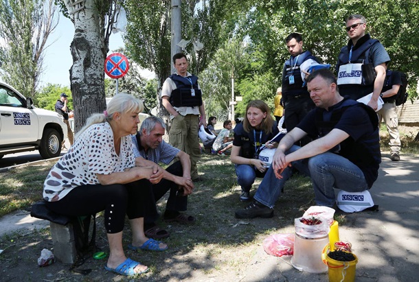 Конфликт можно быстро решить. Хуг подвел итогиСюжет