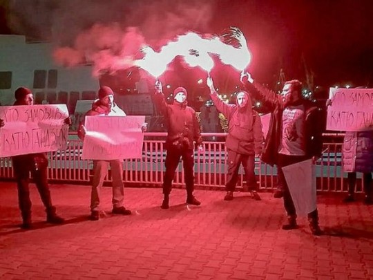 «Кто заказал Катю Гандзюк?»: в Одессе устроили акцию возле американского эсминца