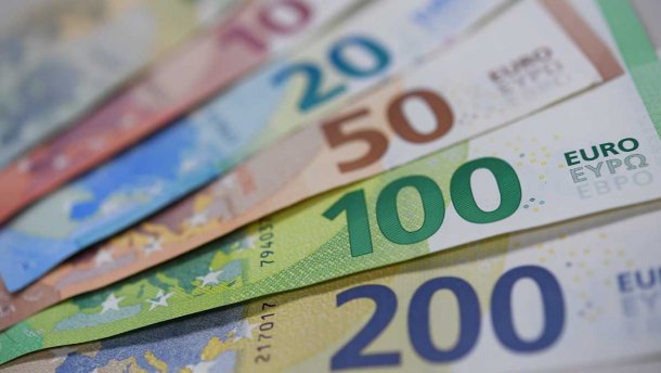 Курс валют на 2 липня: долар подорожчав, євро трохи втратив позиції