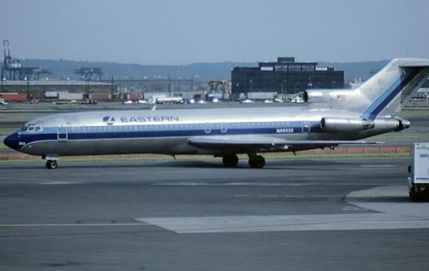 Лайнер Boeing 727 совершил последний регулярный рейс