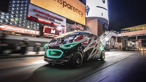 Mercedes-Benz показал маршрутку будущего: впечатляющие фото и видео
