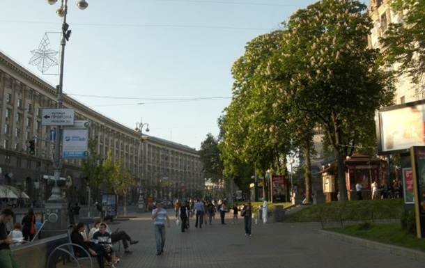 На Крещатике заменят знаменитые каштаны на платаны
