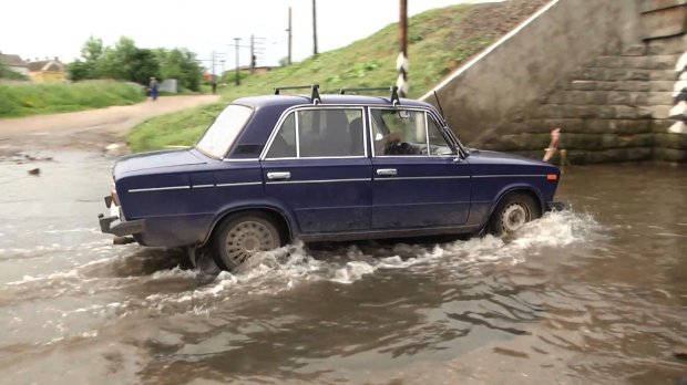 На Львівщині затопило містечко: чи можна було попередити катастрофу