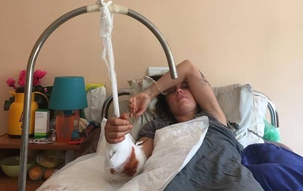 На турбазе в Карпатах медведь напал на девушку