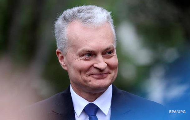 На выборах президента Литвы побеждает Науседа