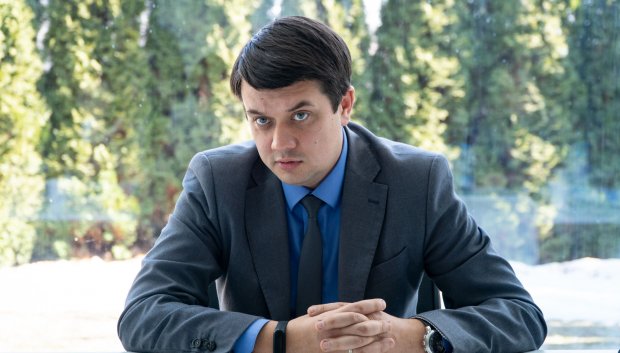 Нові обличчя, мажоритарники та люди Коломойського: хто може пройти в парламент
