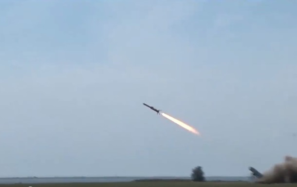 Опубликовано видео испытаний новой украинской крылатой ракеты