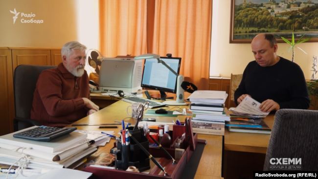 Під грифом таємно: як прикрили причетність Порошенка до руйнування історичної памятки