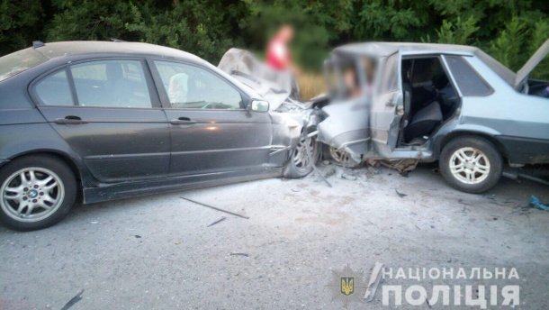 Пяний поліцейський влаштував ДТП під Херсоном: загинула сімя з дитиною