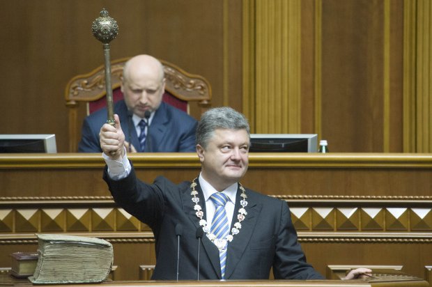 Пять років президентства Порошенка: що змінилось