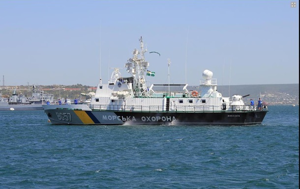 Пограничные корабли Украины по боевой тревоге выходят в море