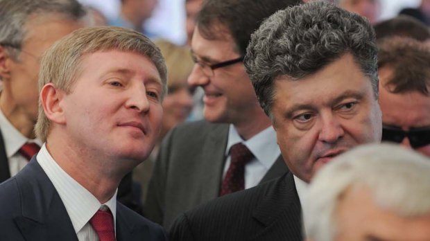 Порошенко, Гройсман, Яценюк та енергетика Ахметова: скільки заплатять українці