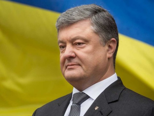 Порошенко поблагодарил ЕС за продление крымских санкций против России