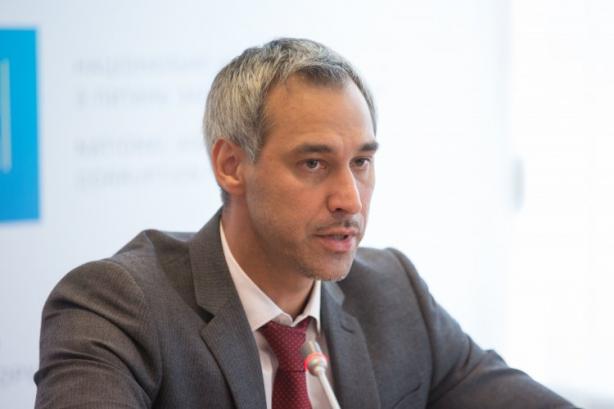 Про боротьбу з корупцією та ставлення до Коломойського: інтервю з експерткою штабу Зеленського